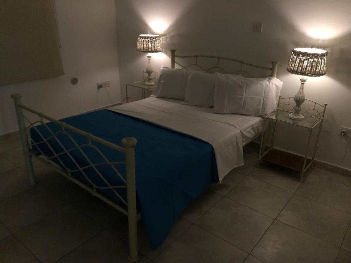 Paphos - Tala Riviera Apartmant公寓 外观 照片